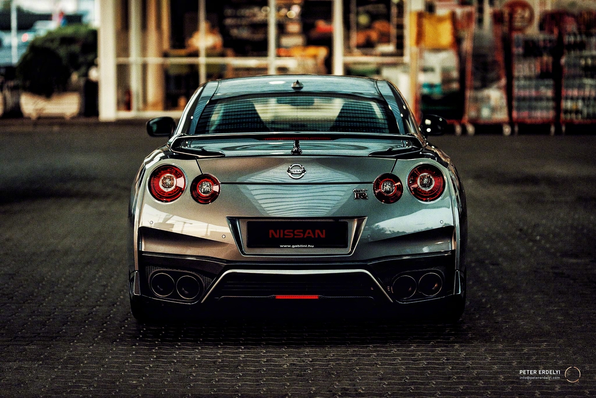 最美战神gt-r-新浪汽车