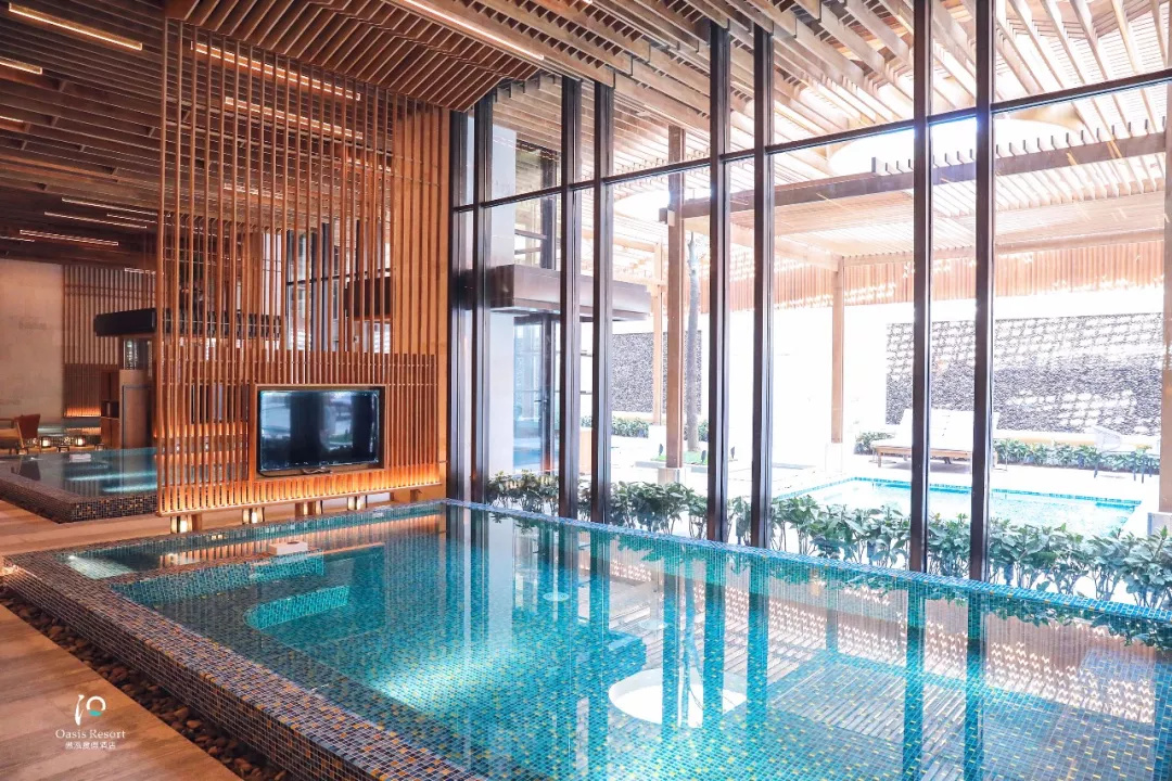 就在后天,全城瞩目的傲泓度假酒店 Oasis Resort盛大开业|Oasis|度假酒店|泳池|全城|水吧_新浪新闻