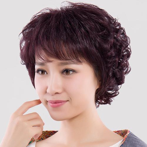 四十多岁的女人别瞎烫头,搞不好太老气,这6款发型让你年轻十岁