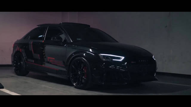 奥迪rs3黑武士还是小钢炮看看就知道