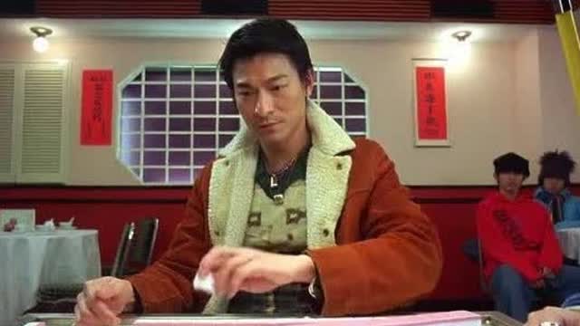 影帝刘德华打麻将假出老千 五筒扮四筒一招赢定刘青云_新浪新闻