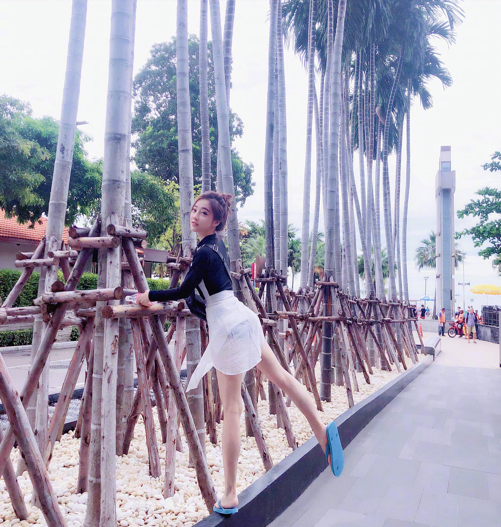 这是请了咪蒙的修图师吧