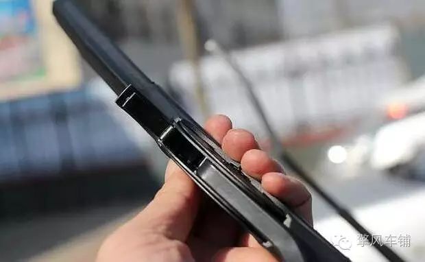 气温降到0摄氏度,要检查保养汽车哪些部位?