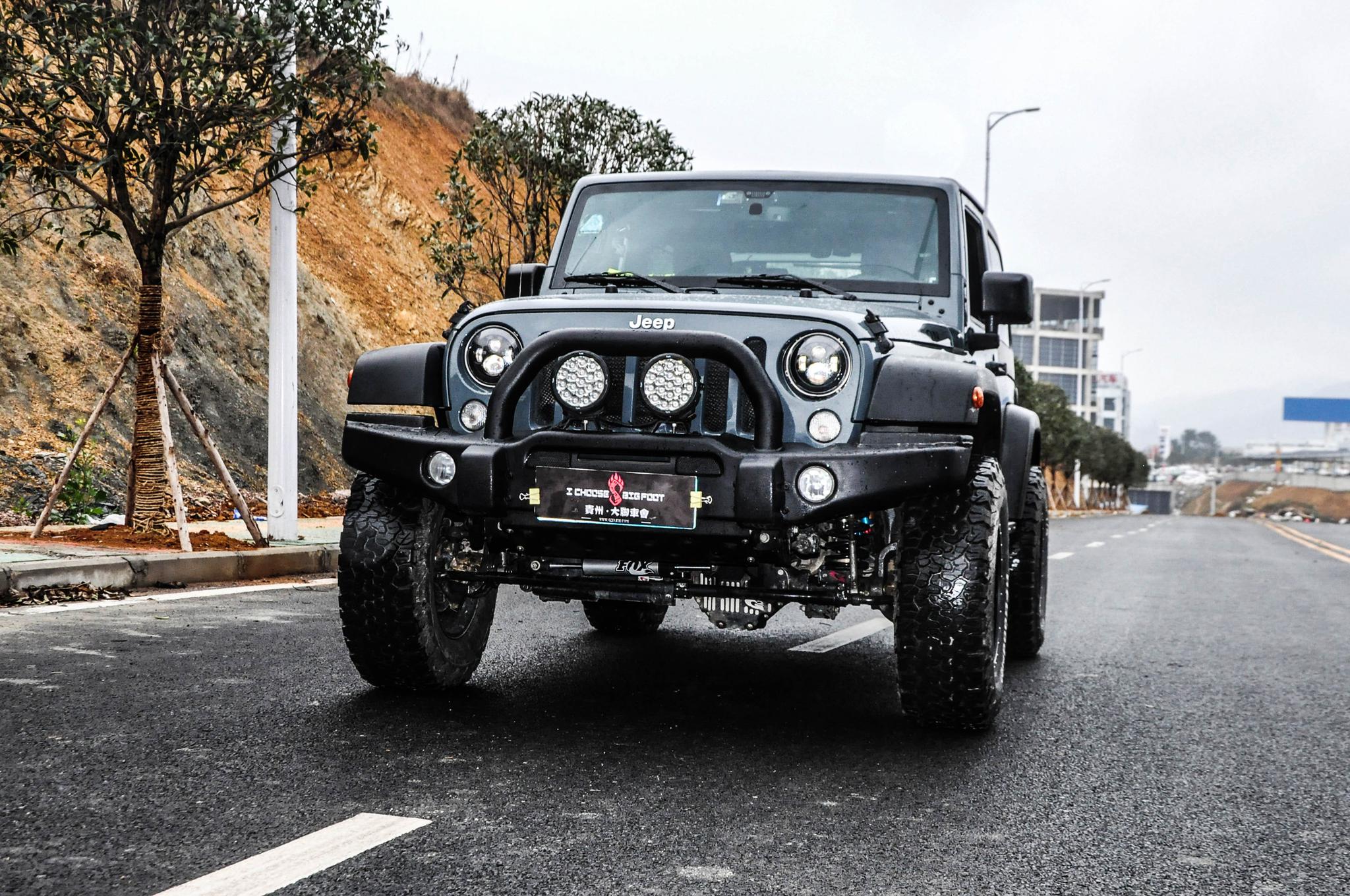 全新推出的高颜值"小牧马人",售价仅6万块?太划算了!