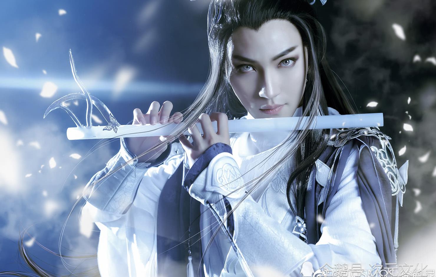 天刀新门派移花宫弟子徐鹤尼前来晋见