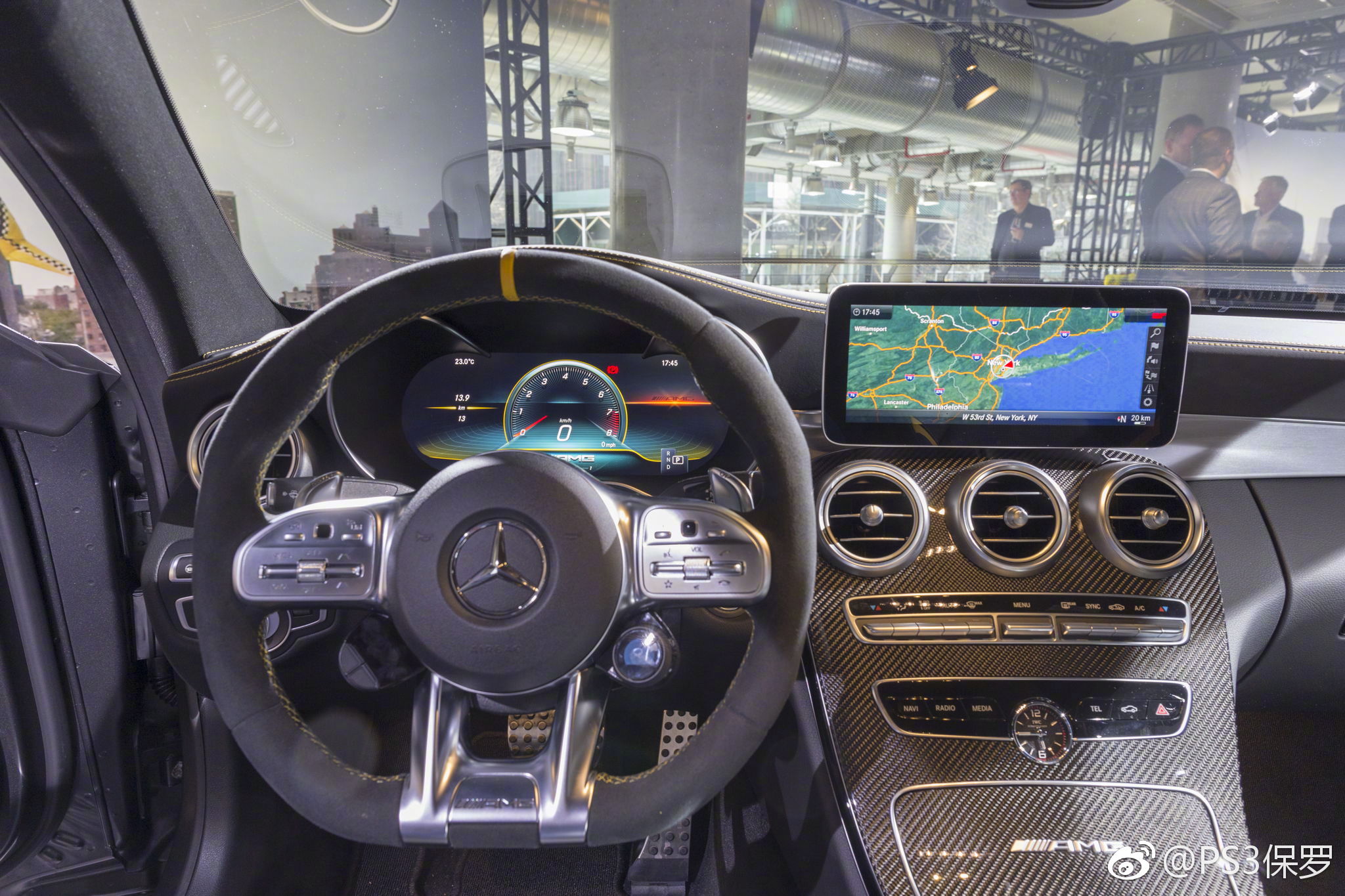 改款c63实拍外观内饰升级换了9速变速箱内饰大屏和液晶仪表