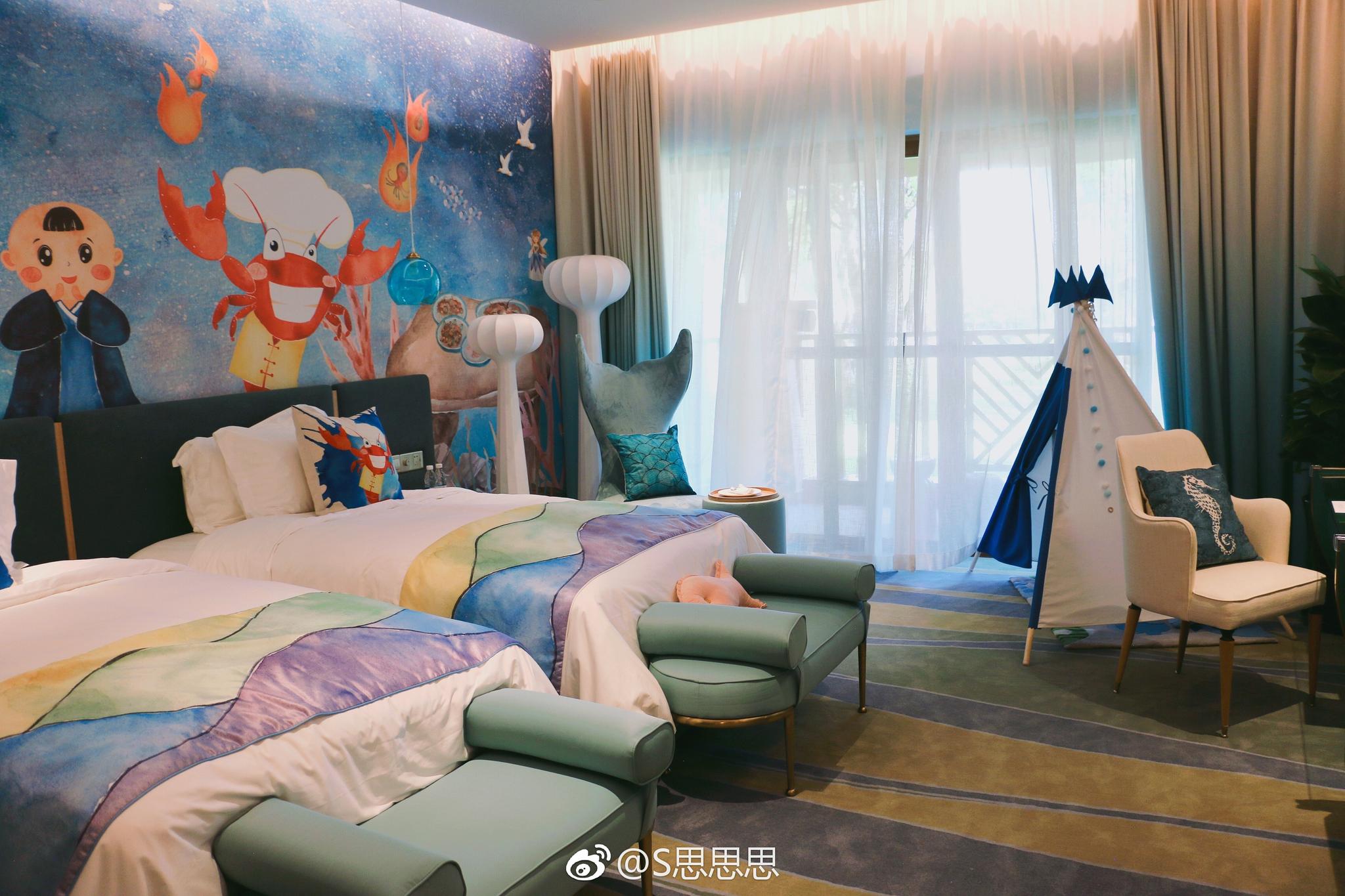 蓝光己庄于今年筹备推出的悟啦啦亲子客房—星空|丛林|国学|海洋每