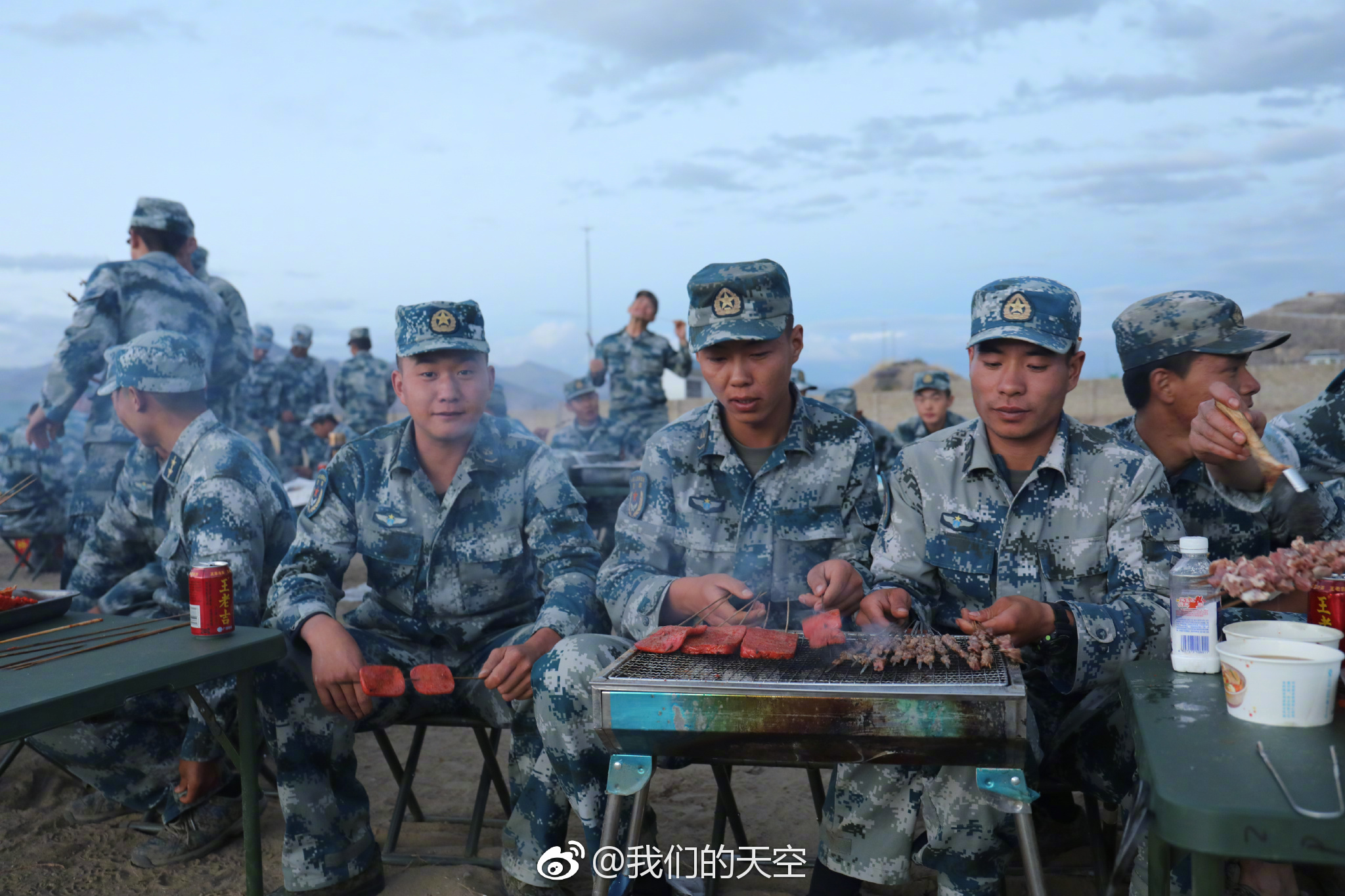 我能想到的最浪漫,最幸福,最嗨的事就是参加兵哥的这场烧烤晚会