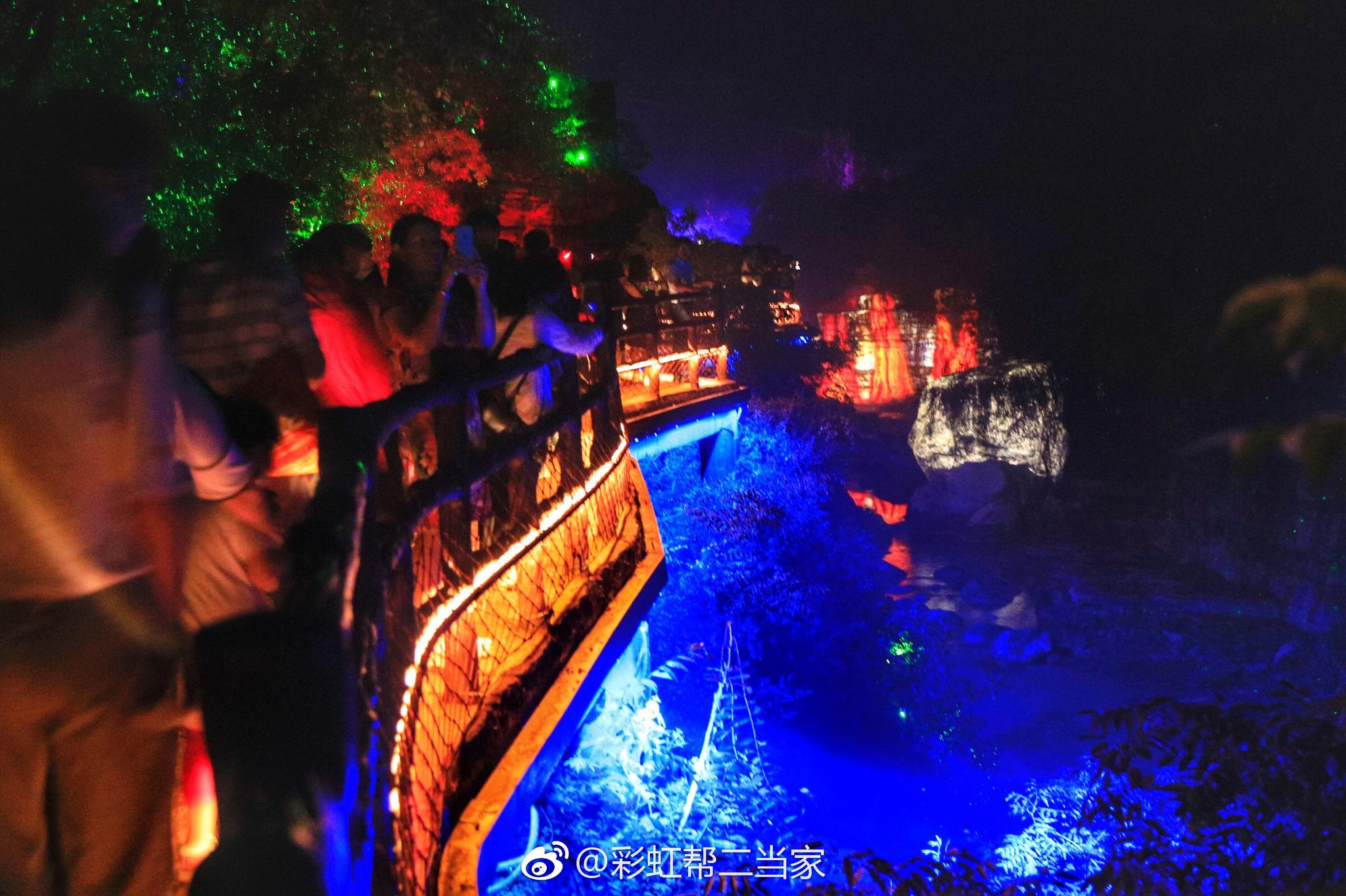 焦作云台山夜景图片