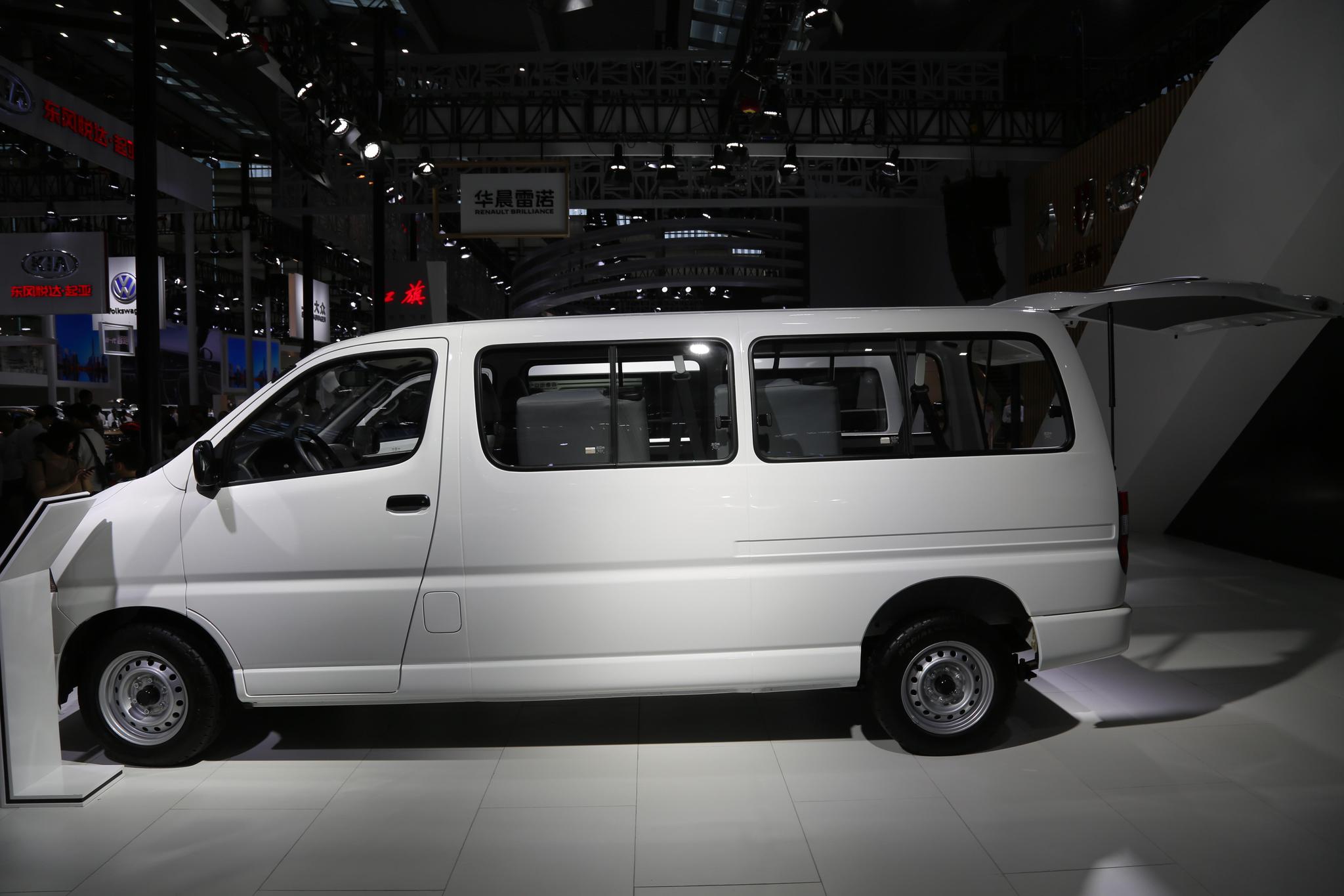 金杯新快运,华晨金杯第七代商用车,2018深港澳车展实拍!