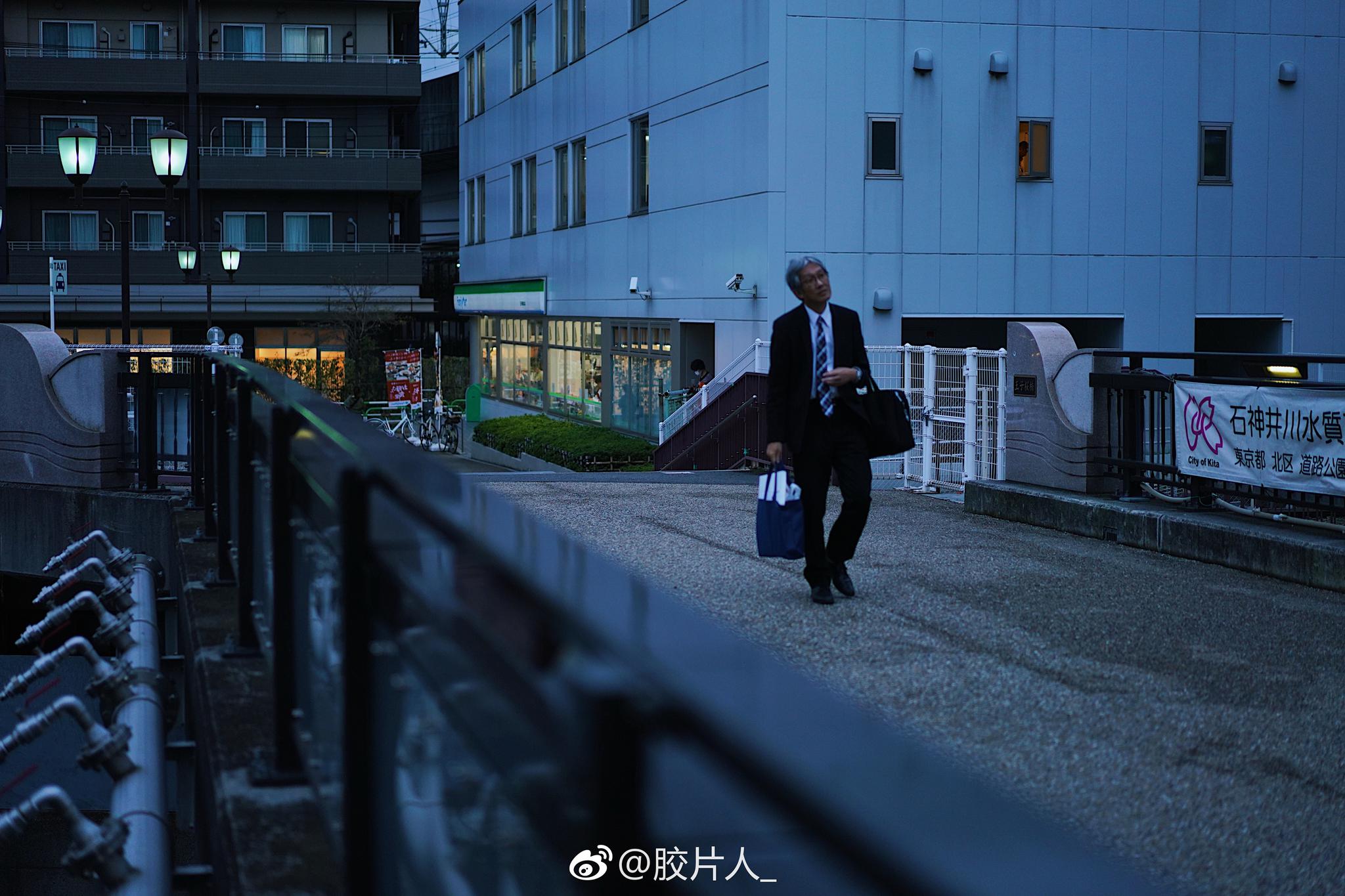 傍晚是东京最温柔的时刻|东京|时刻_新浪新闻