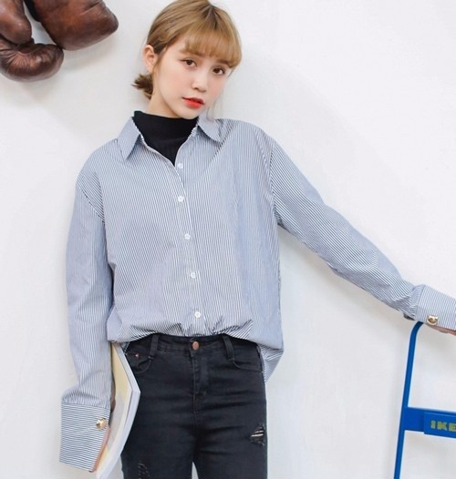 春天女生穿衬衣特迷人 气质女生衬衣搭配很ok!