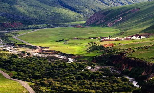 祁连山野牛沟处于西北高原的世外桃源