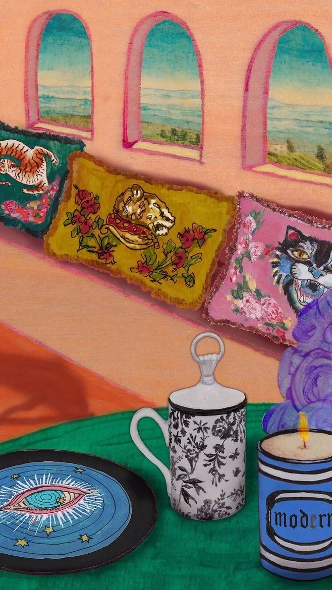 一组gucci的插图