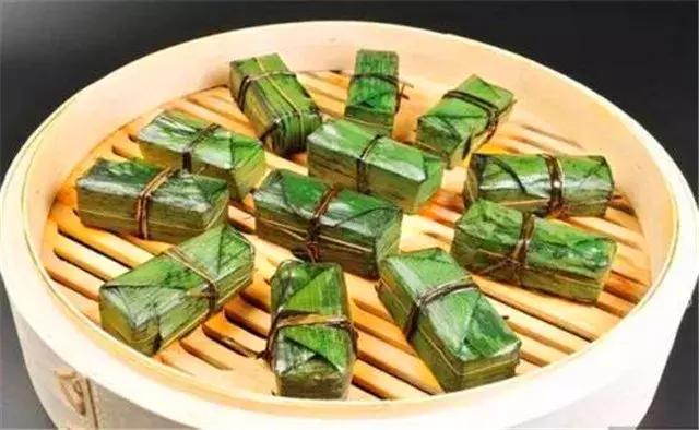 酸蚂蚁拌水豆豉听到这个菜名相信你的舌尖已经开始跳动了