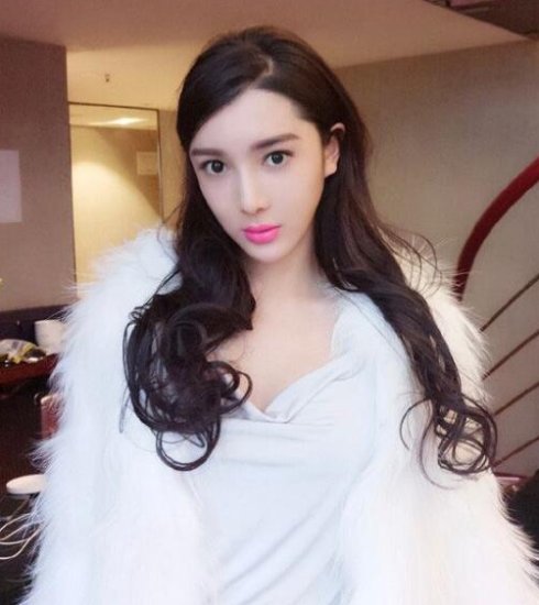 扒扒坠楼身亡的十大女星,有人为情自杀,有人难忍病痛折磨而轻生