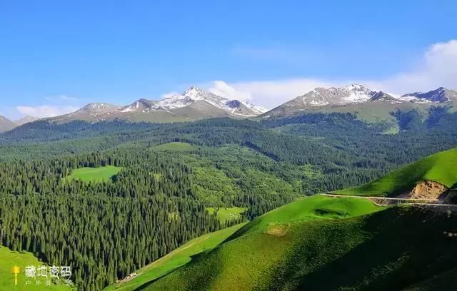 新疆春天最美的地方伊犁河谷2018年旅游攻略