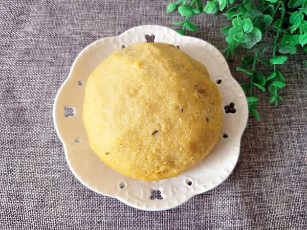 农家乐玉米面菜团子