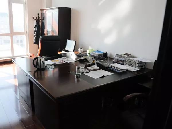 通报教育局领导办公室有红枣咖啡,错了吗?查人可以,别随心所欲