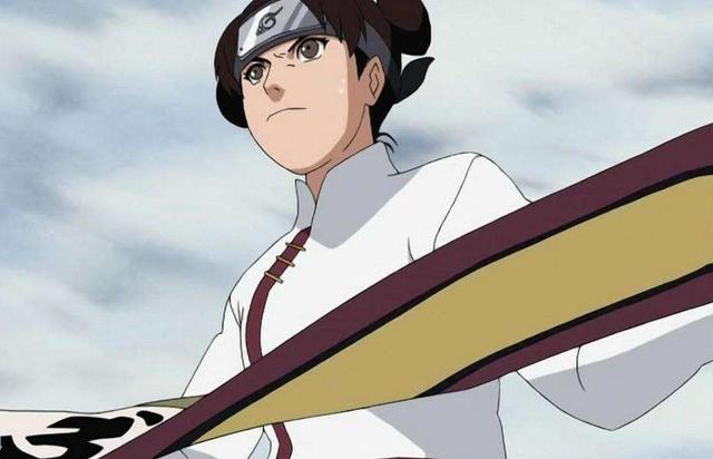 初代目的卷轴在于斑进行对决的时候曾用起召唤出忍器协助作战,天天的