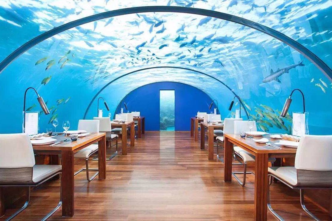 马尔代夫的海底餐厅