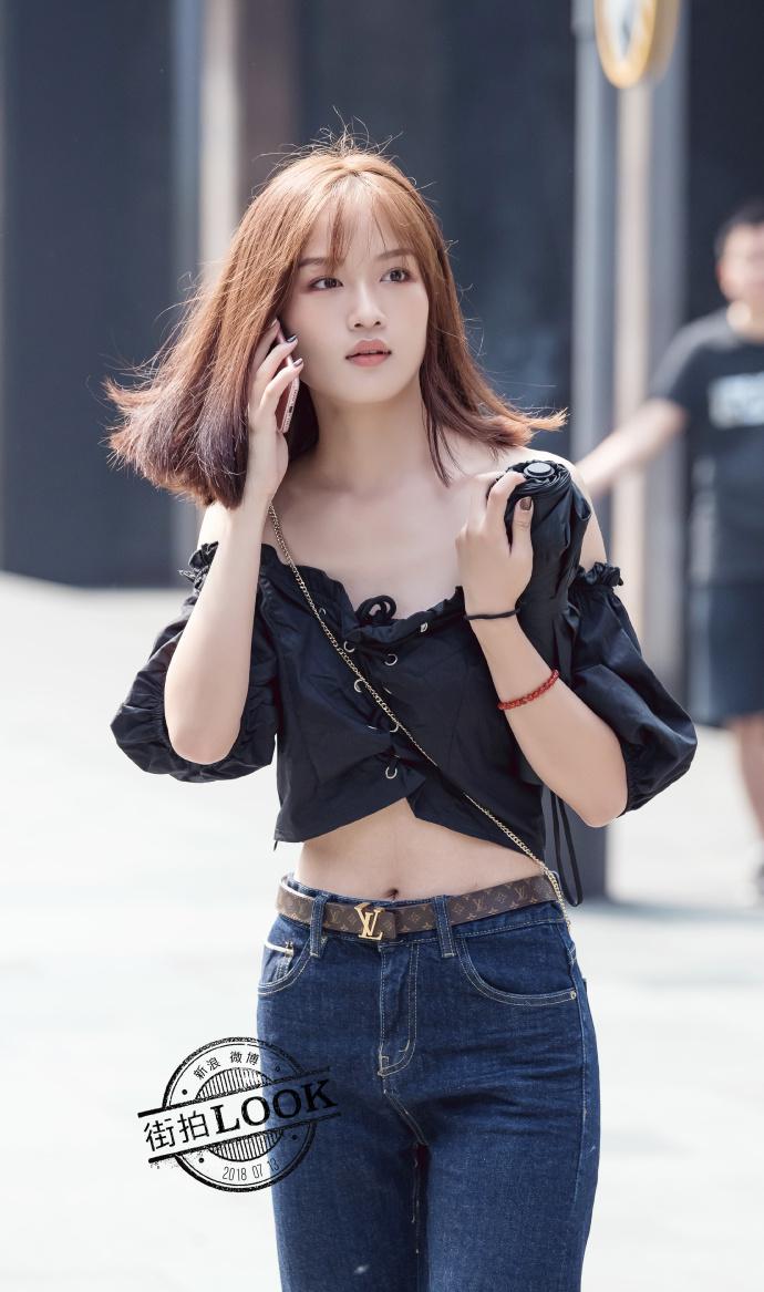 路人街拍太古里漂亮可爱的小姐姐们