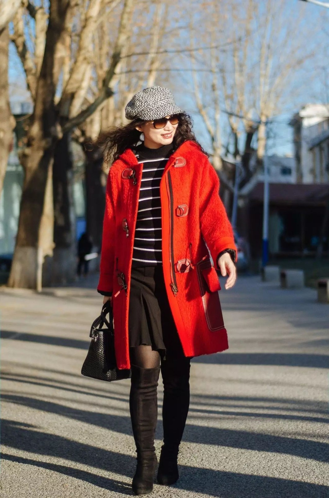 女人备齐"三件内搭",冬天穿大衣随便搭,温暖时髦又洋气!