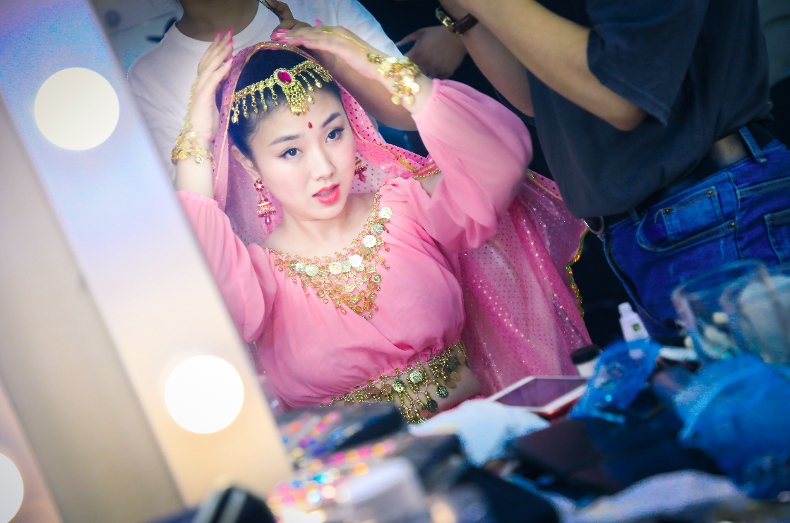 肖洋歌舞片《天竺少女》造型曝光 网友表示真是美轮美奂