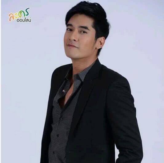 《天鹅套索》《珠光幻影》都被翻拍了无数遍了,vee也是纯泰血统,vee