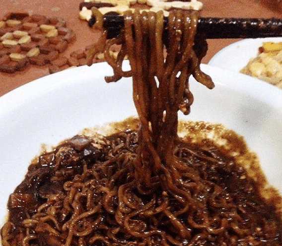 韩剧里的炸酱面, 真的那么好吃吗?