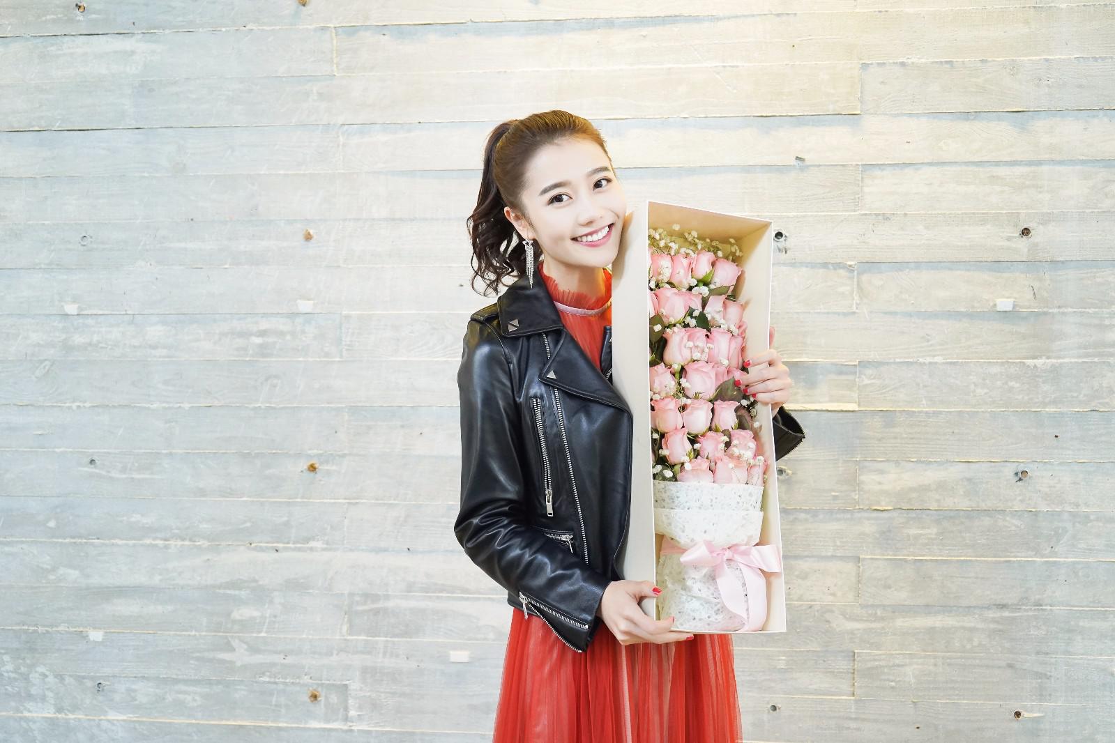 龙政璇《我的波塞冬》杀青!治愈系少女甜蜜来袭