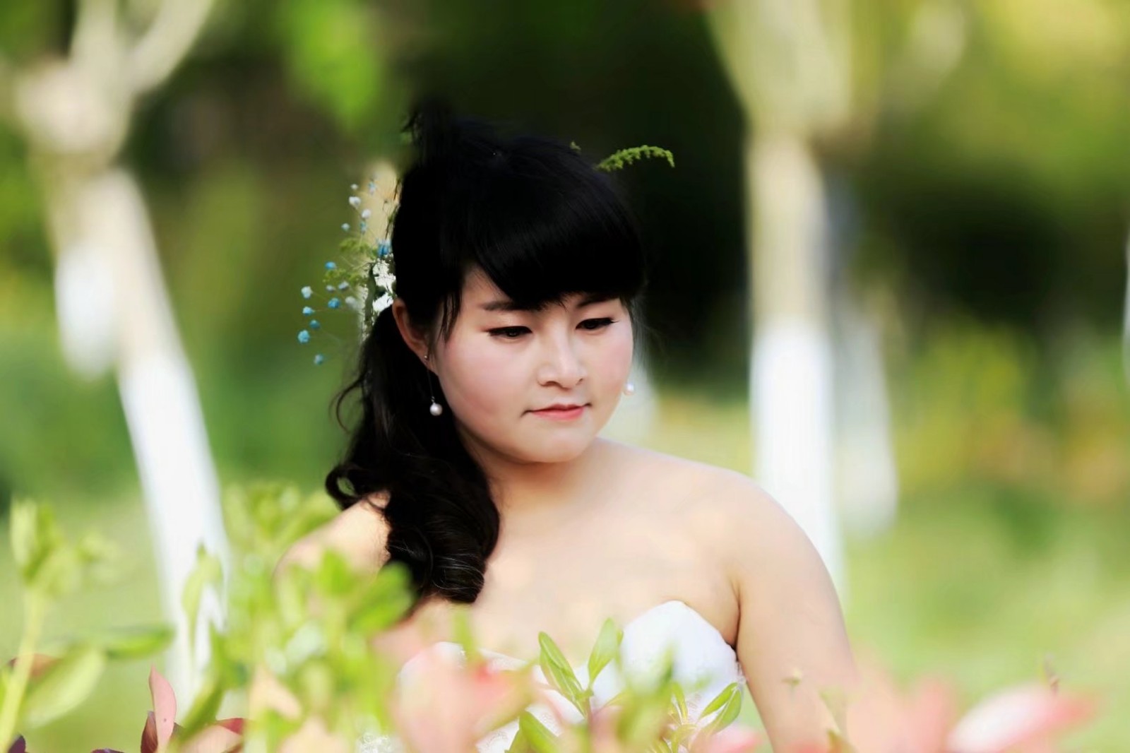 巴中性感美女-"金毛妞妞麻麻"