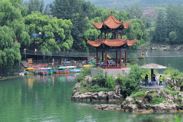 其实,在林州市南部的淇,淅河交汇地带,还藏着一个有山,有水,风光惊艳