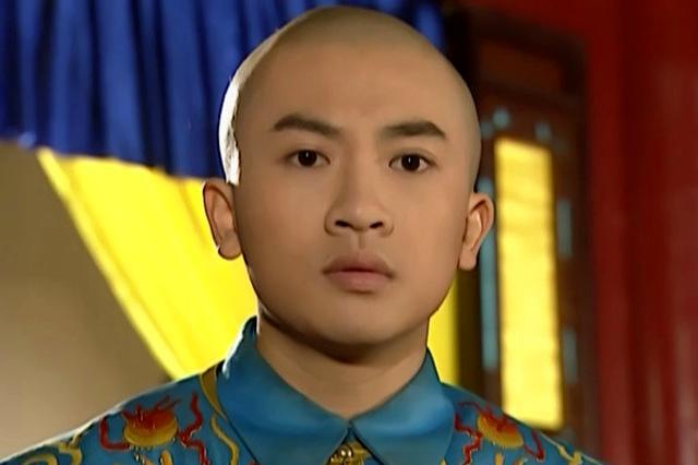 还珠格格中乾隆最喜欢的五阿哥去哪了为何继位的不是他