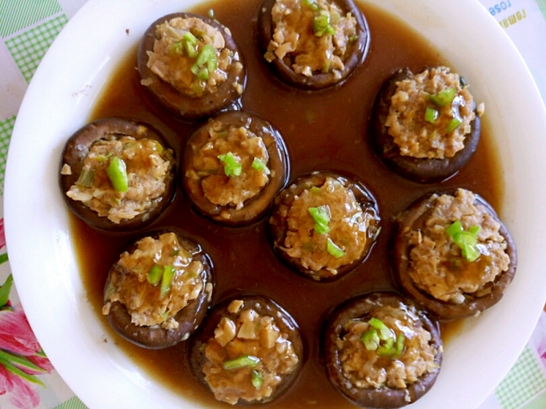 儿子最爱吃此菜,如此做香菇营养下饭,隔两天煮一次,回回光盘!