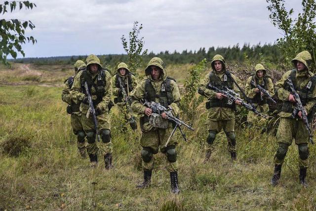 俄羅斯單兵武器大變樣,人人一部單兵電臺,這些武器究竟有多厲害