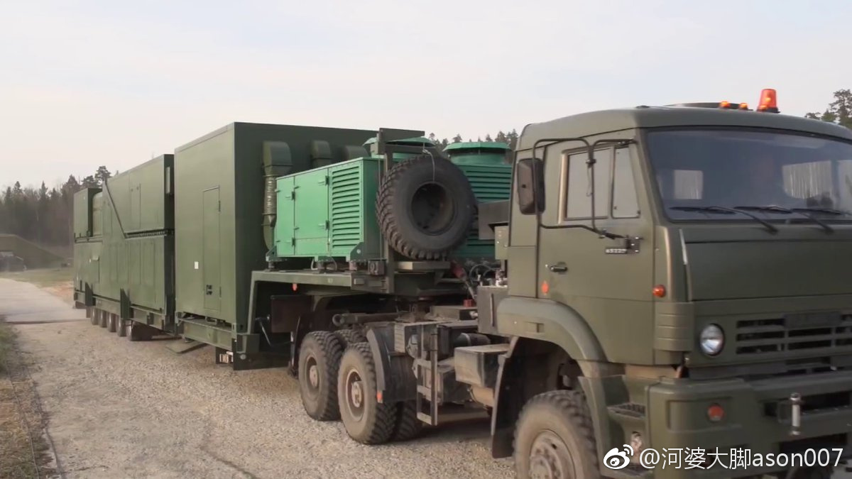 俄罗斯国防部此前宣布新型peresvet车载式激光武器系统已经投入作战使
