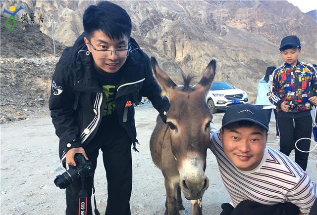 他才是川藏线上真正的驴友!