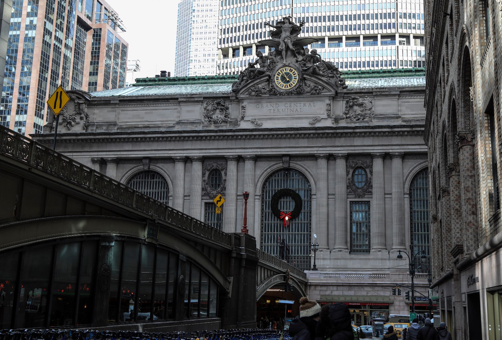 实拍世界最大的火车站 纽约中央火车站气势恢宏令人叹为观止