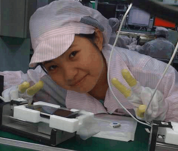 实拍: 农村打工妹脱去工服后, 好好打扮样子不难看