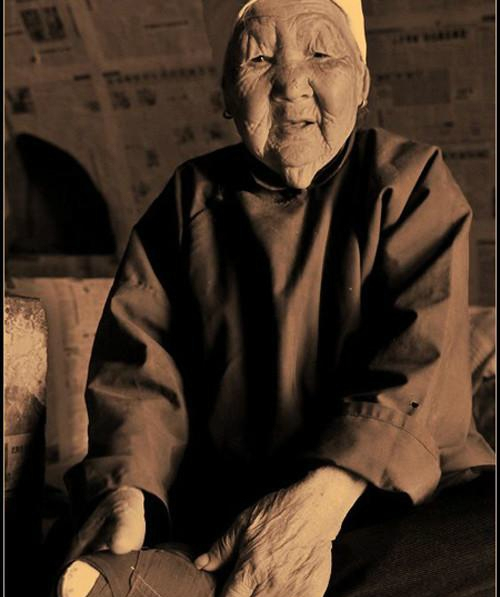 古代中国的裹脚 欧洲的束腰 都不及日本这个陋习吓人 古代中国的裹脚 欧洲的束腰 都不及日本这个陋习吓人