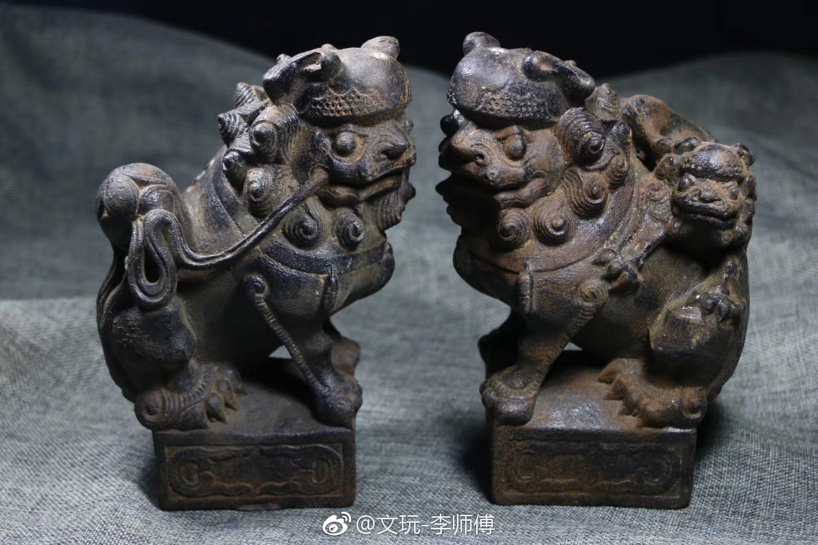 清代铁狮子一对