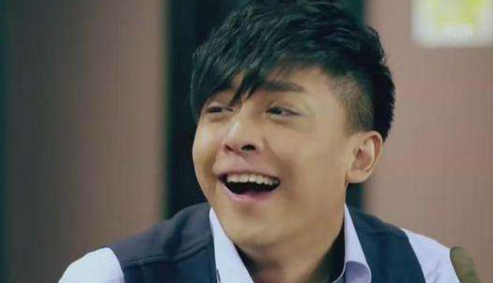 《爱情公寓》就是一群土豪出来体验生活,观众被骗了好多年!