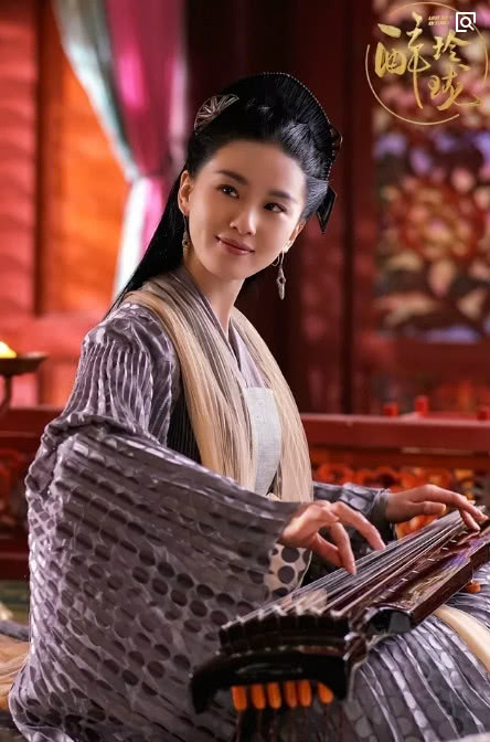 古装剧中弹古筝的女演员谁的表现力最强呢最后一个很经典
