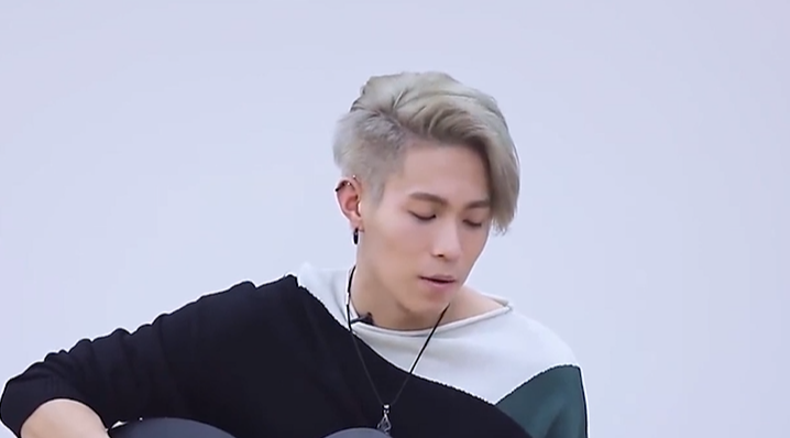 岳明辉了解一下,有文化有背景的ONER队长!