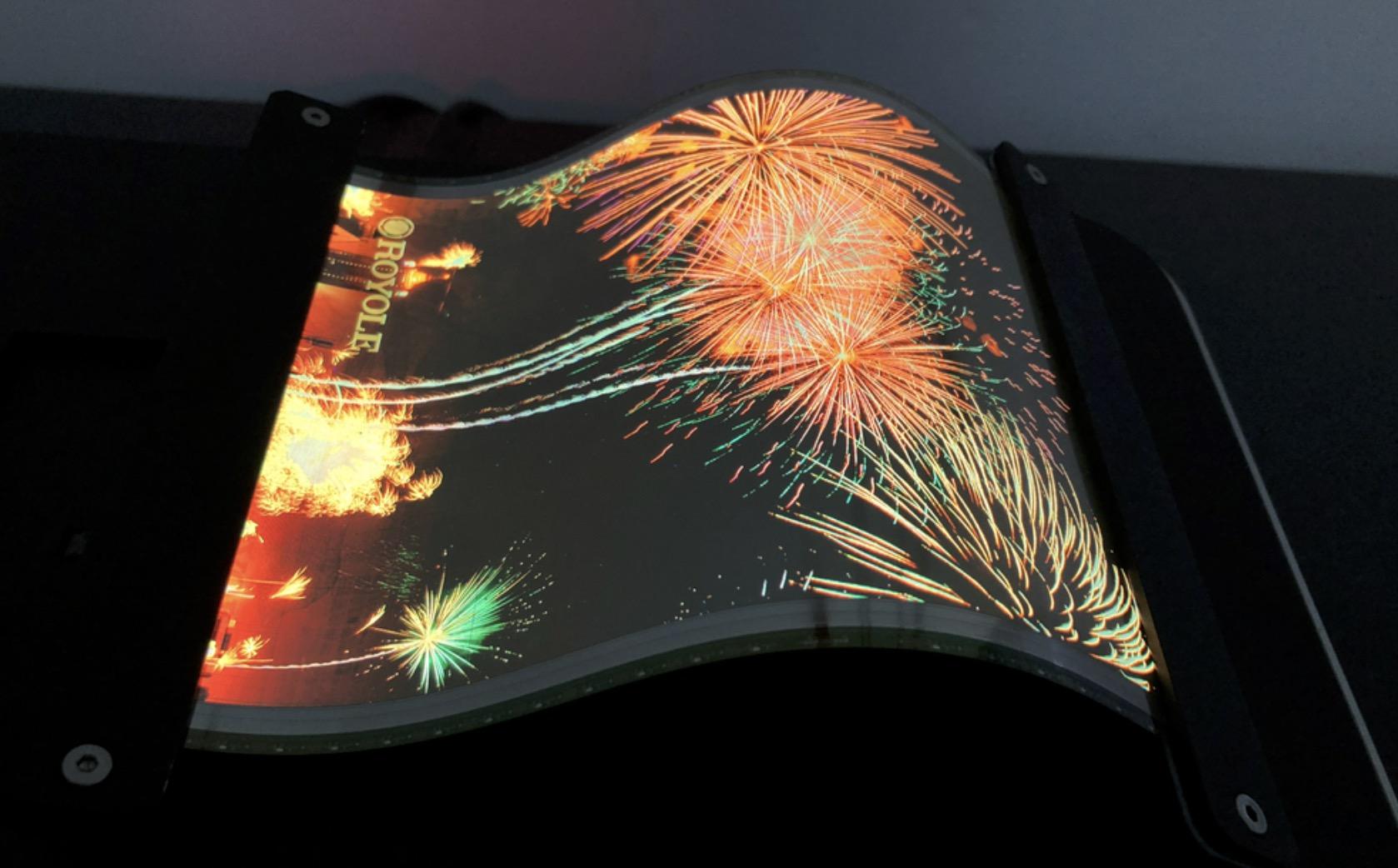 深企独角兽企业柔宇自主研发第六代柔性显示屏量产正式投产