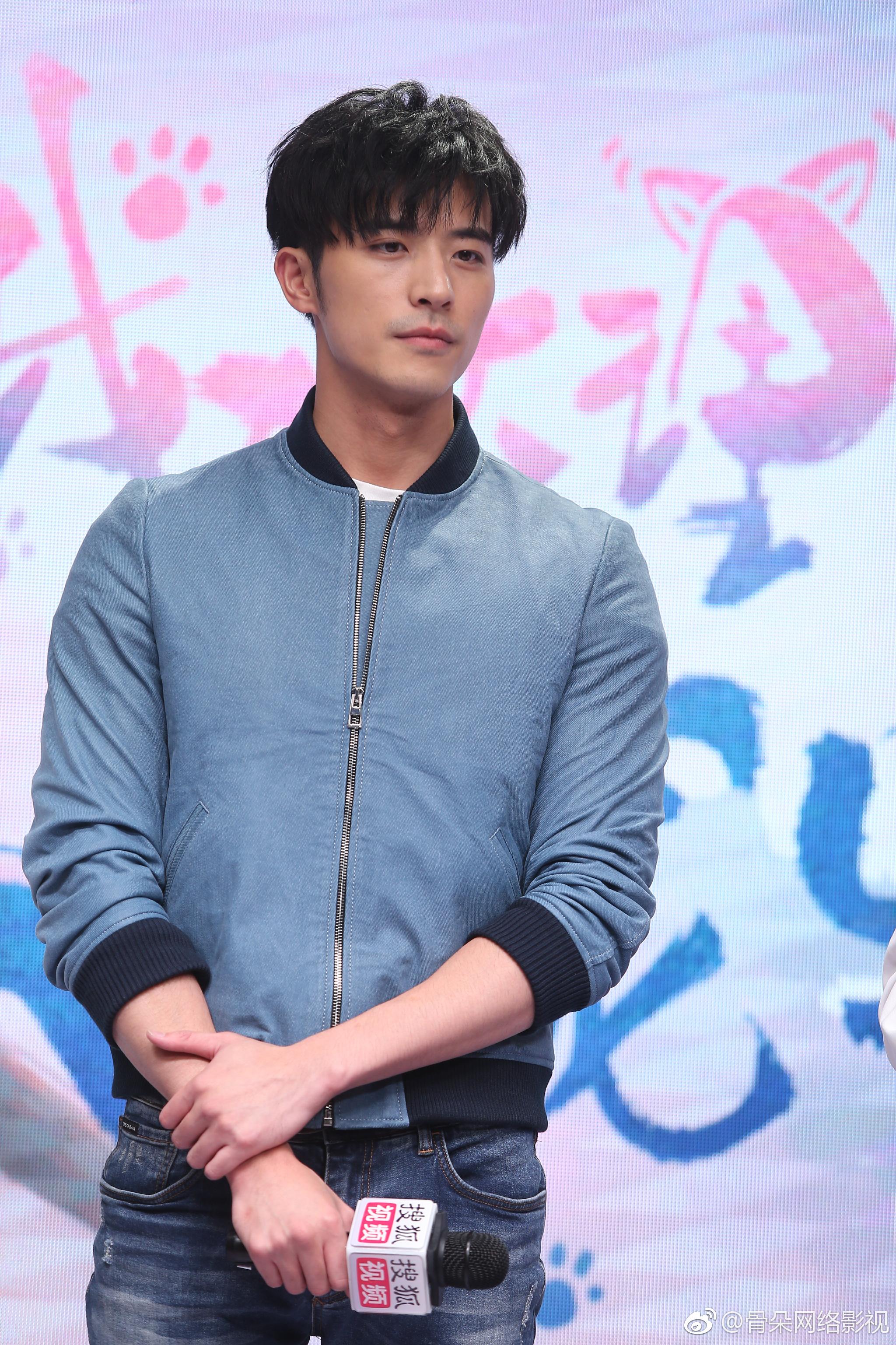 徐开骋 ,@胡意旋 ,@王熙然crystal ,@徐嘉苇jovi  ,@georgeli李奕增