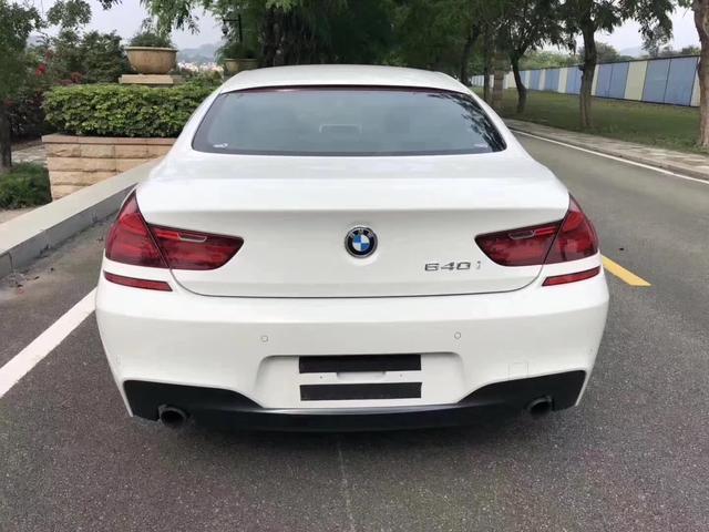 市场价107万,如今仅售20万,珍珠白色 外观绝对是最漂亮的宝马车