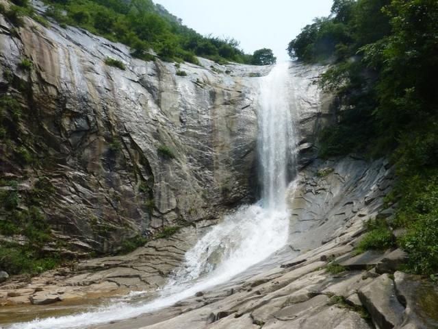 地址:河南省魯山縣四棵樹鄉 6,林州仙霞谷