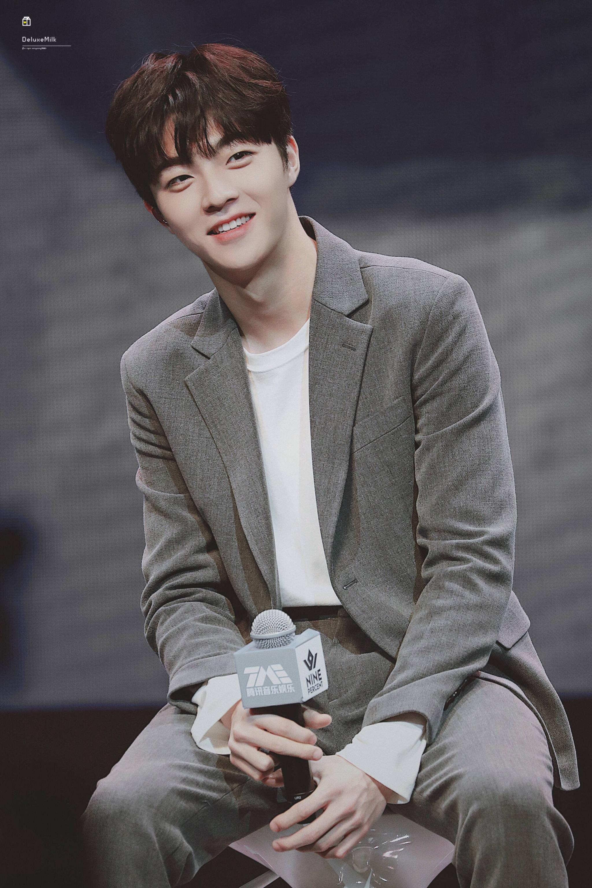 ninepercent广州新专辑分享会 @陈立农,西装搭配干净儒雅帅气